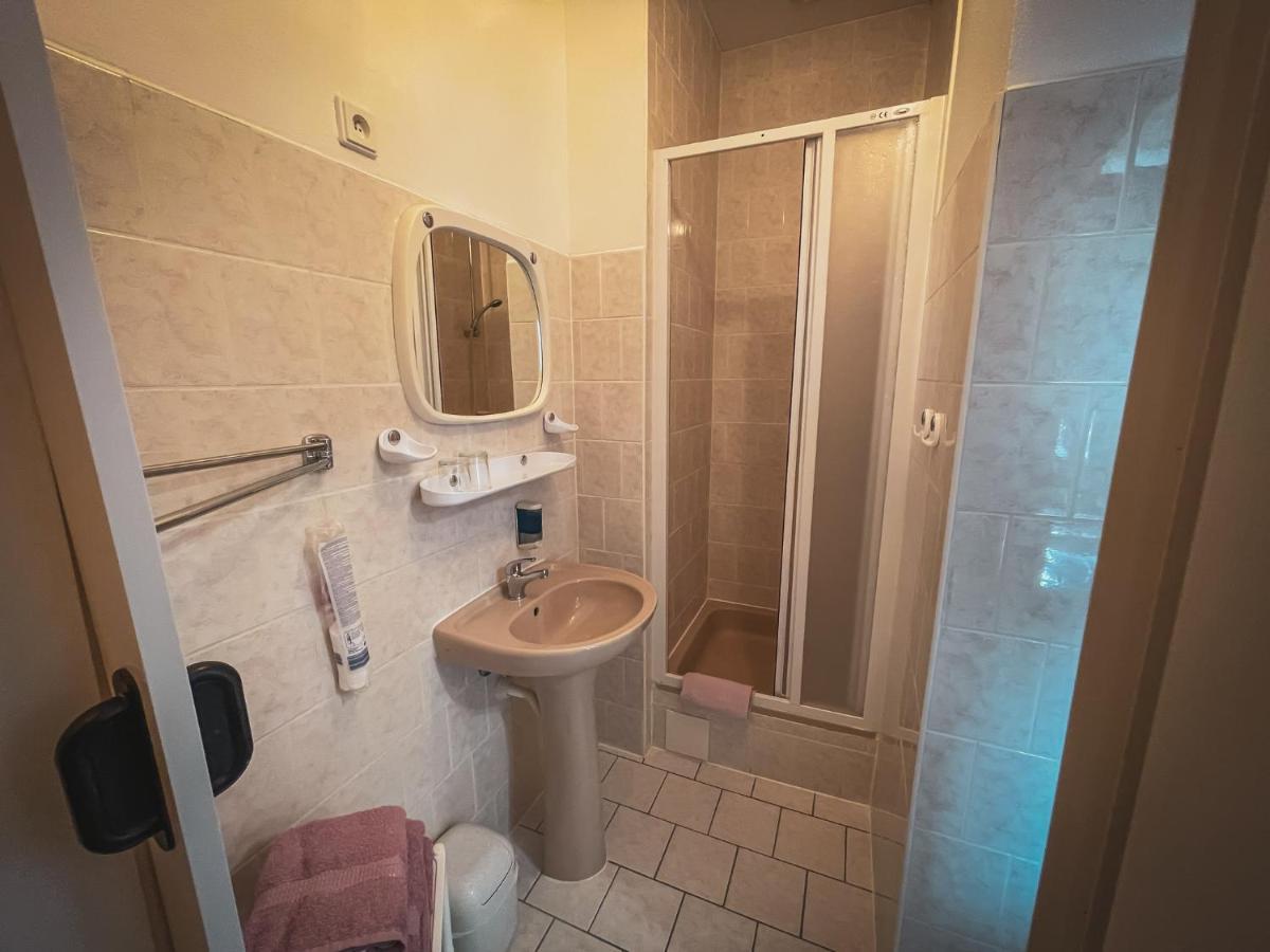 Hotel Apartment Faraon Rumburk Buitenkant foto